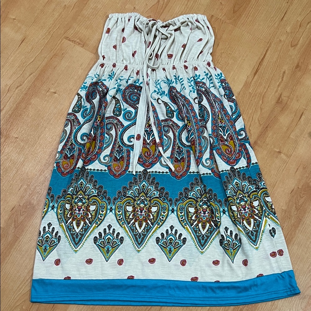 Vintage. Orion London Patterned Bandeau Dress Top. Excellent condition. Inquire.